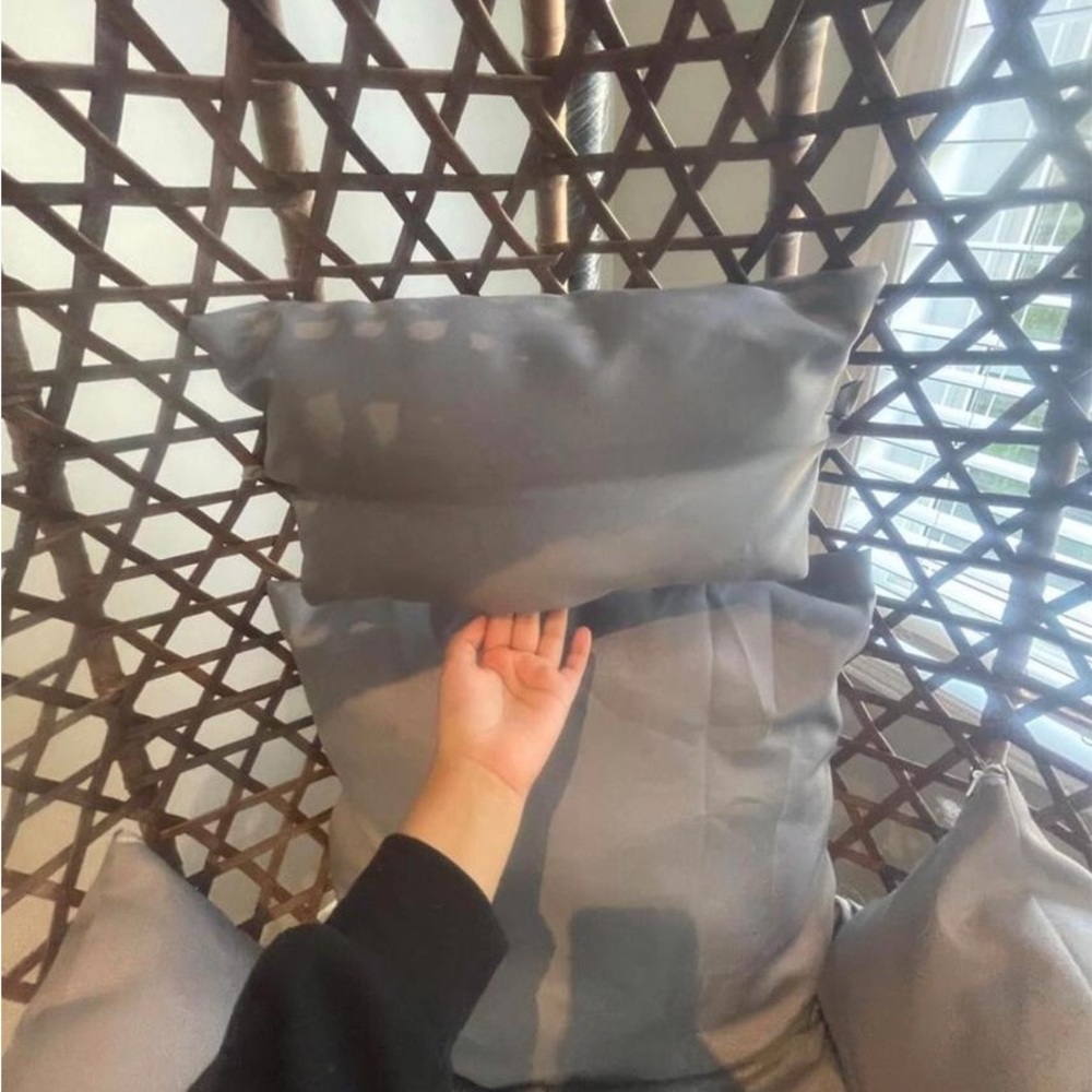 EGGCHAIR